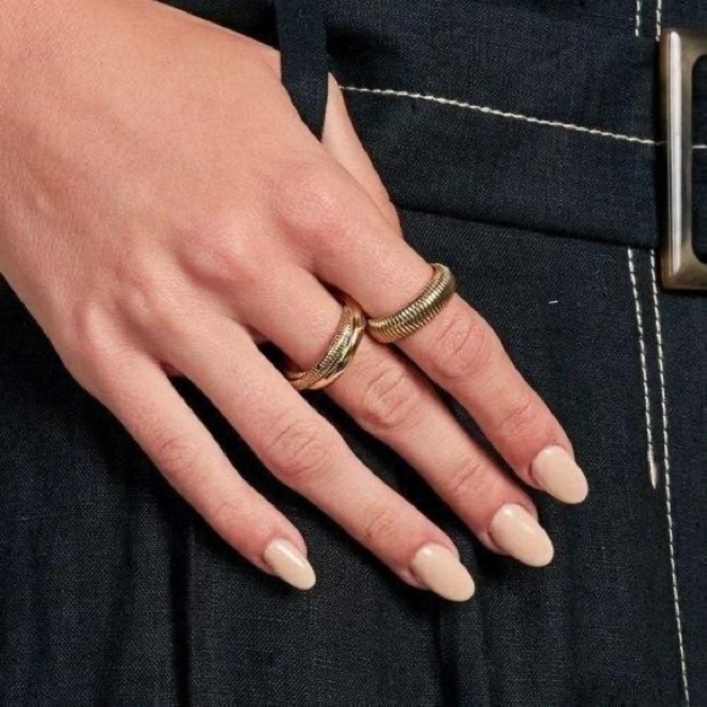 Luv AJ snake chain ring
